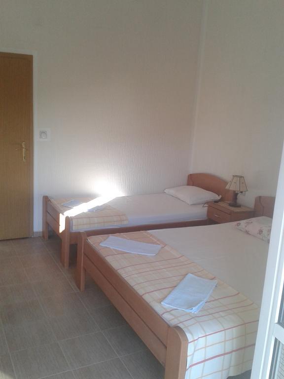 Guesthouse Lautasevic Petrovac Exterior photo