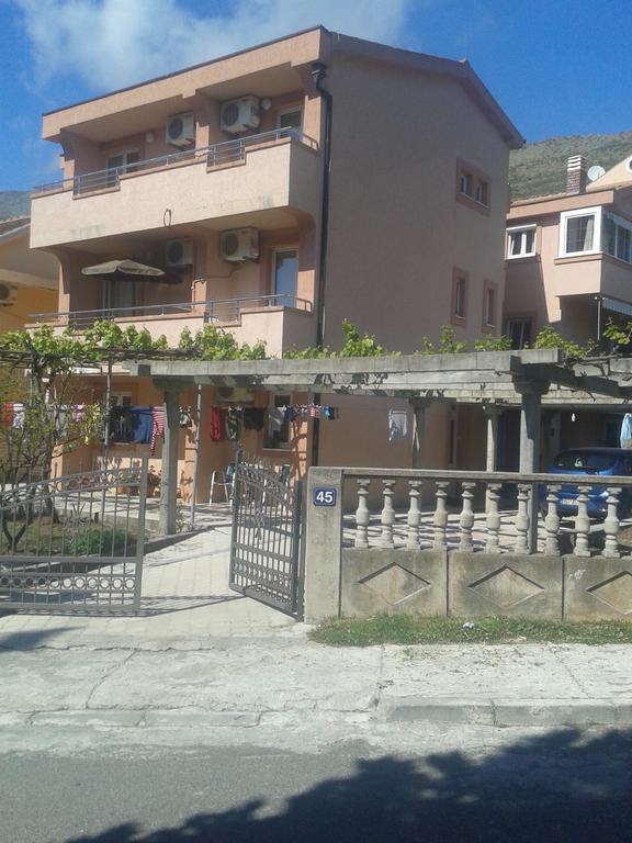 Guesthouse Lautasevic Petrovac Exterior photo